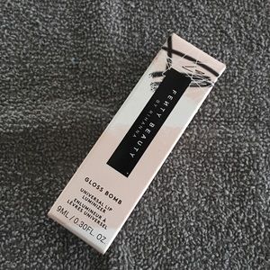 Fenty Beauty Gloss Bomb